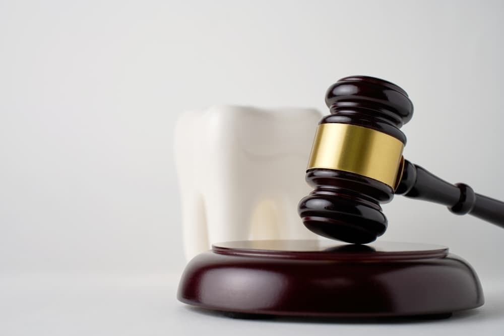 Help from a Dental Business Attorney